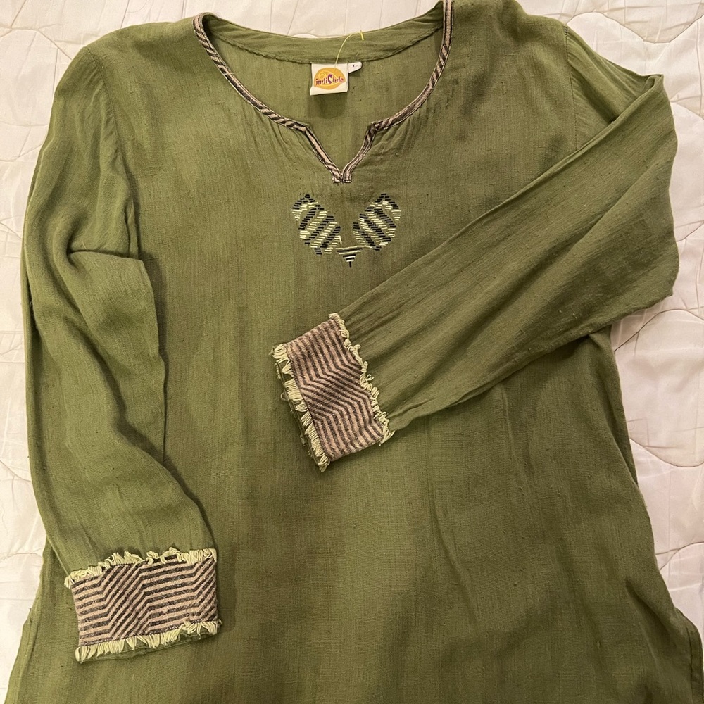 Indie Style 3/4 sleeve green marled cotton tunic